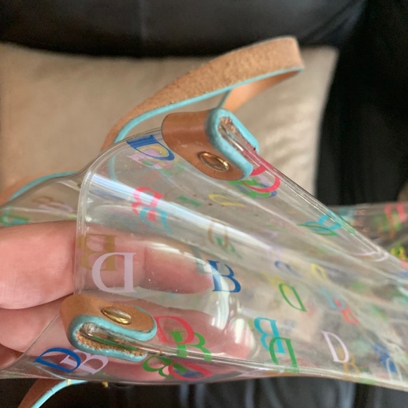 Dooney & Bourke clear tote with*bonus* coin purse - Picture 5 of 5